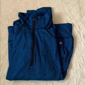 Lululemon run briskly 1/2 zip